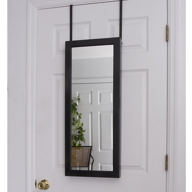 small-bedroom-storage-6