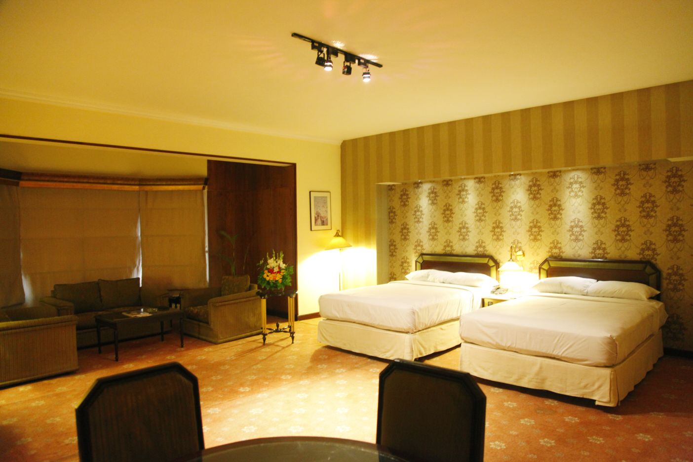 Sunfort Hotel Lahore bedrooms