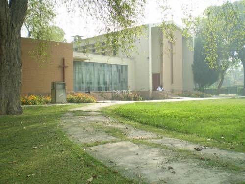 FC College 11