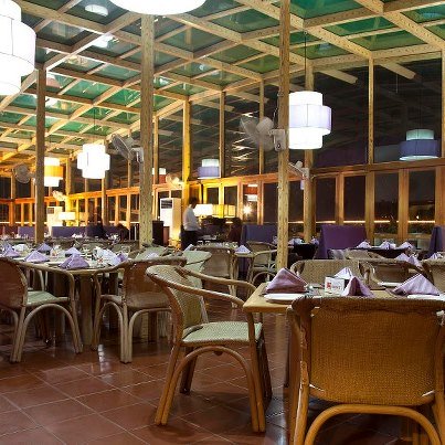 Maisonette Hotel Lahore Dining area