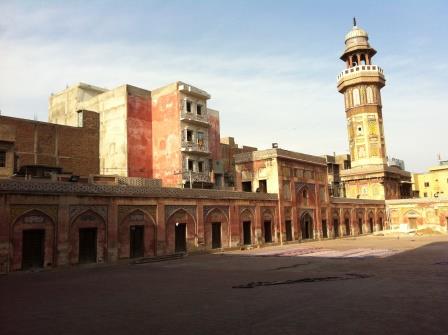 Wazir Khan Mosque side view